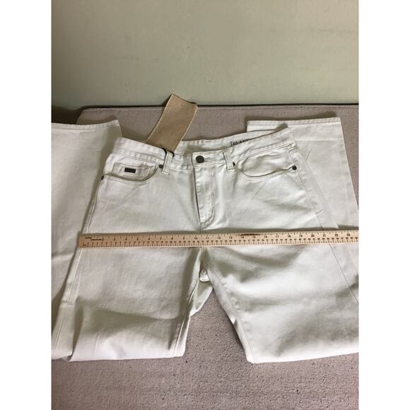 Blank NYC Mens Relaxed Straight fit Jeans Sz. 33 NWT Cream  Trendy Classic Jeans - Picture 9 of 12